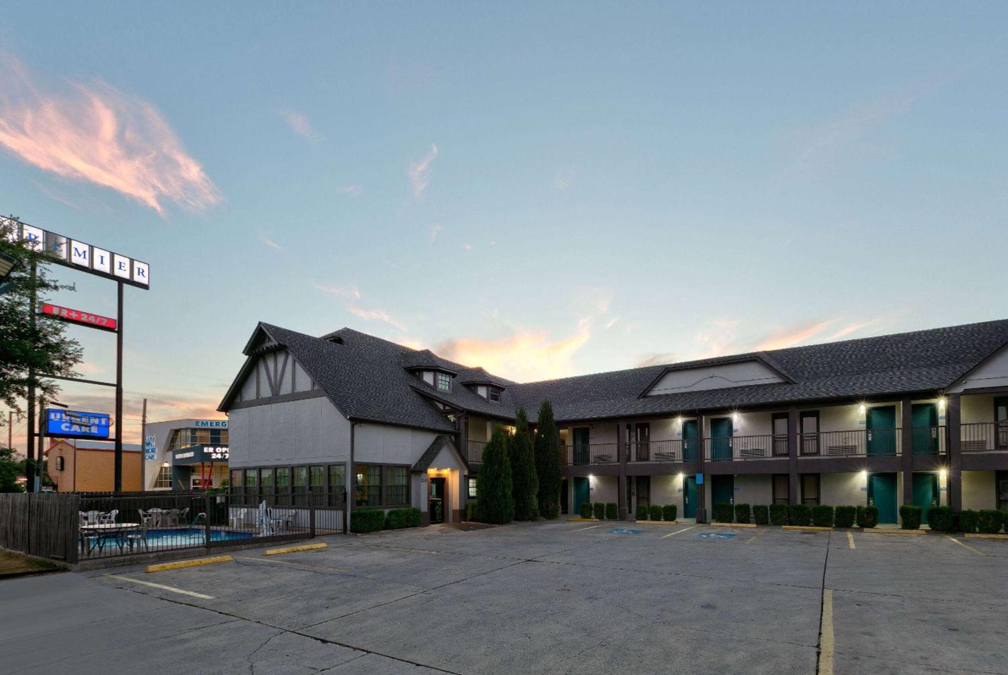 Howard Johnson By Wyndham San Marcos Luaran gambar